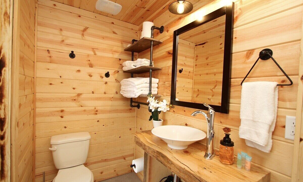 Photo of Bathroom in Orderville