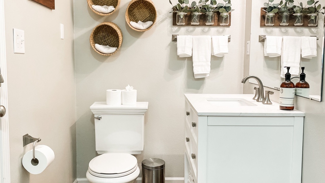 Photo of Bathroom in Brushy Creek