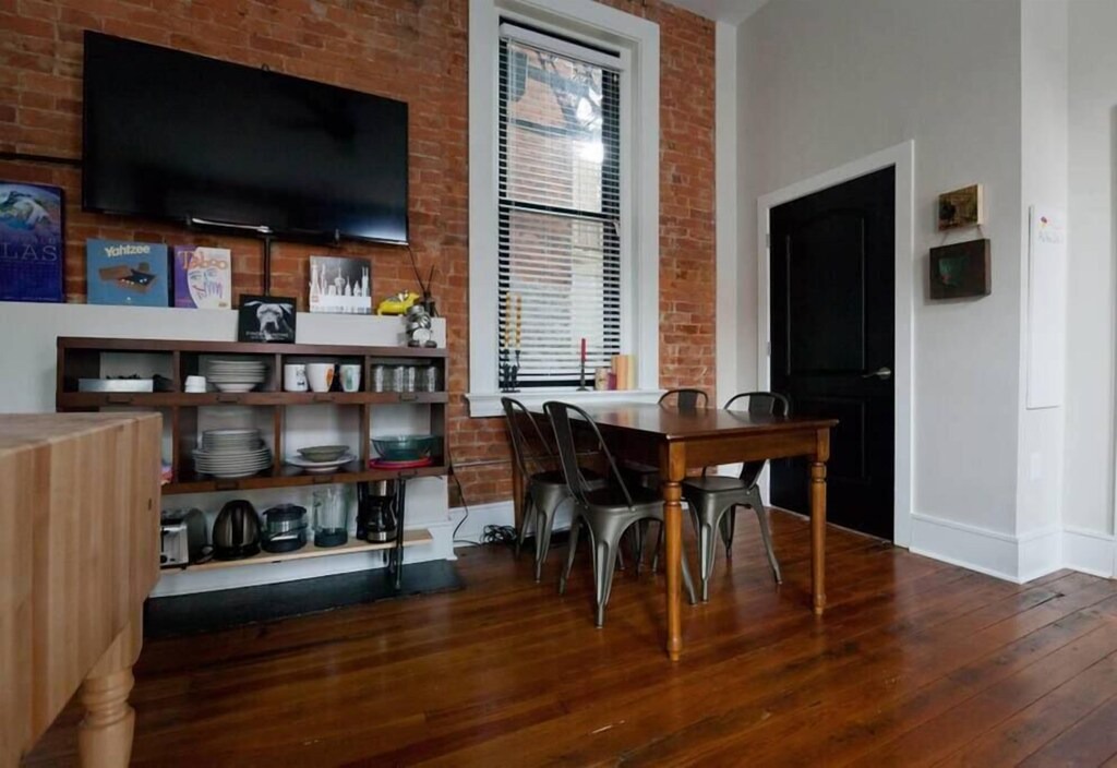 Photo of Livingroom in Covington