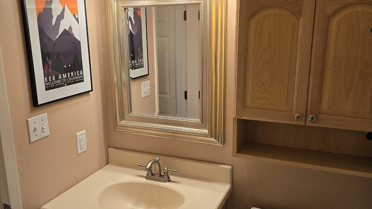 Photo of Bathroom in Summit Cove