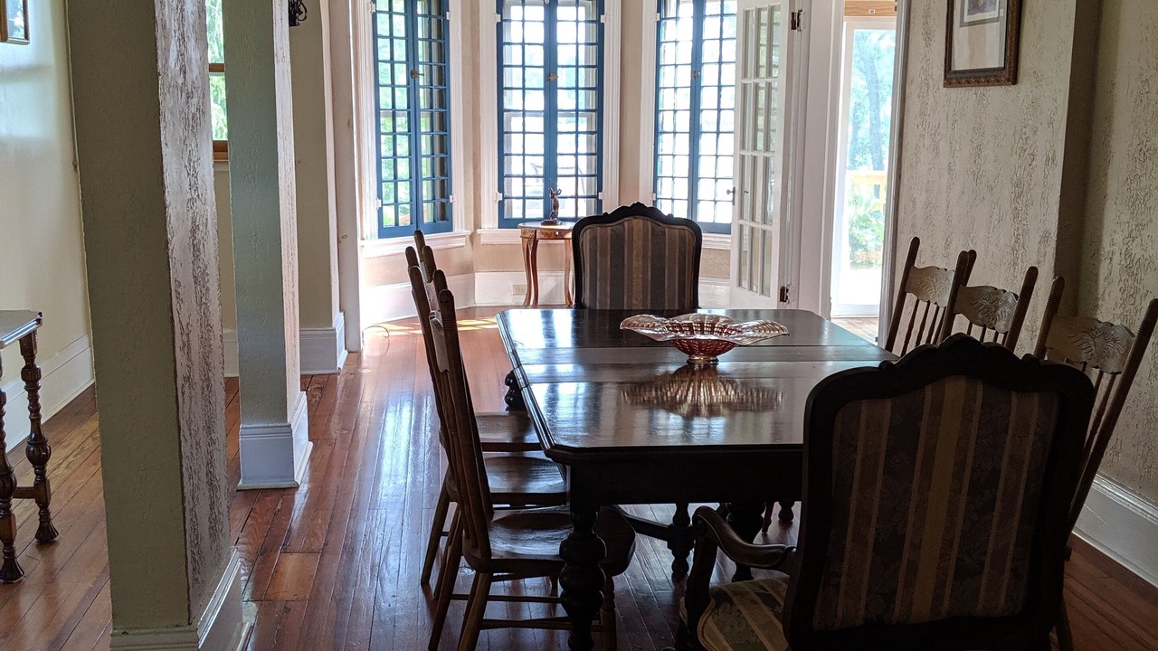 Photo of Bedroom in Town of Hastings