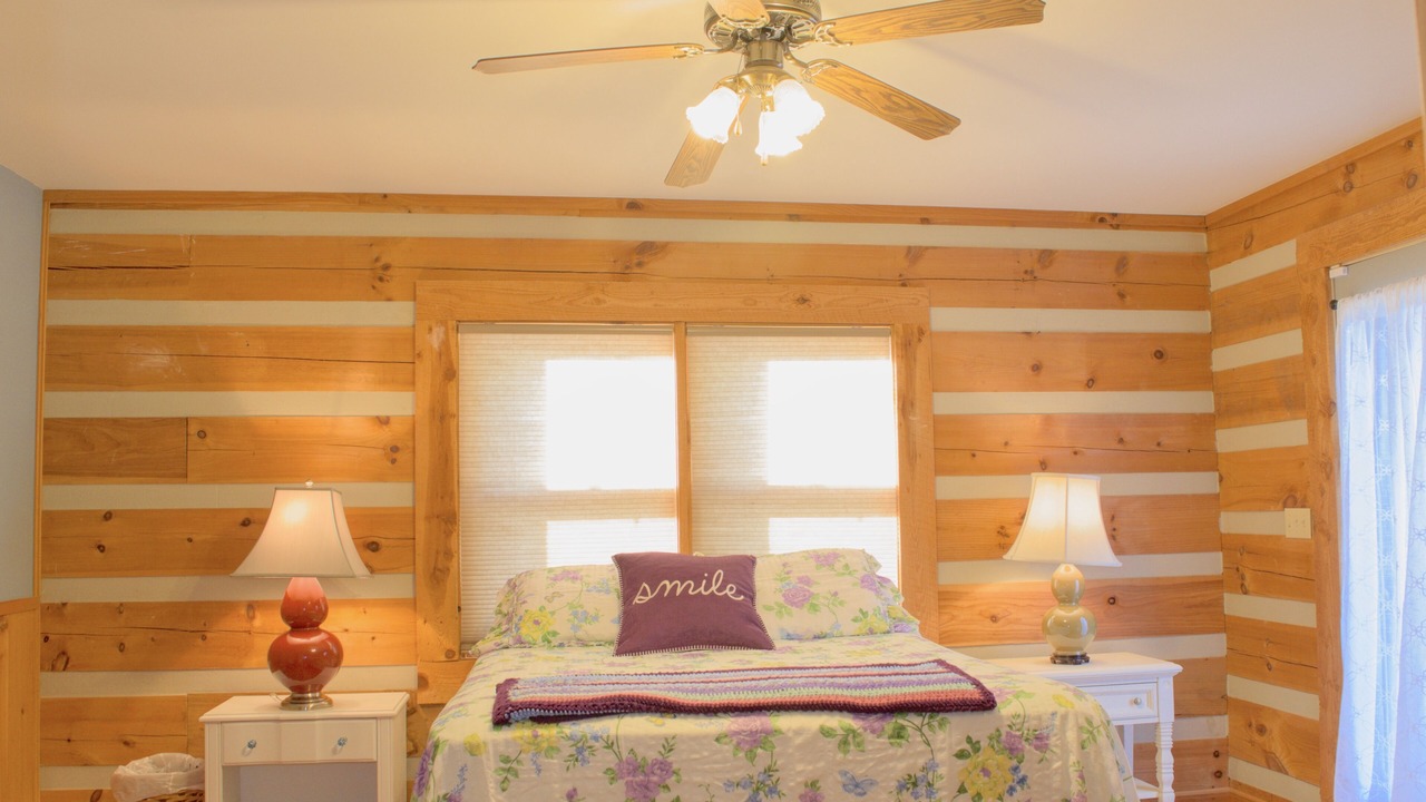 Photo of Bedroom in Knoxville
