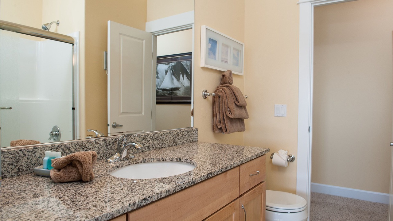 Photo of Bathroom in Lincoln City