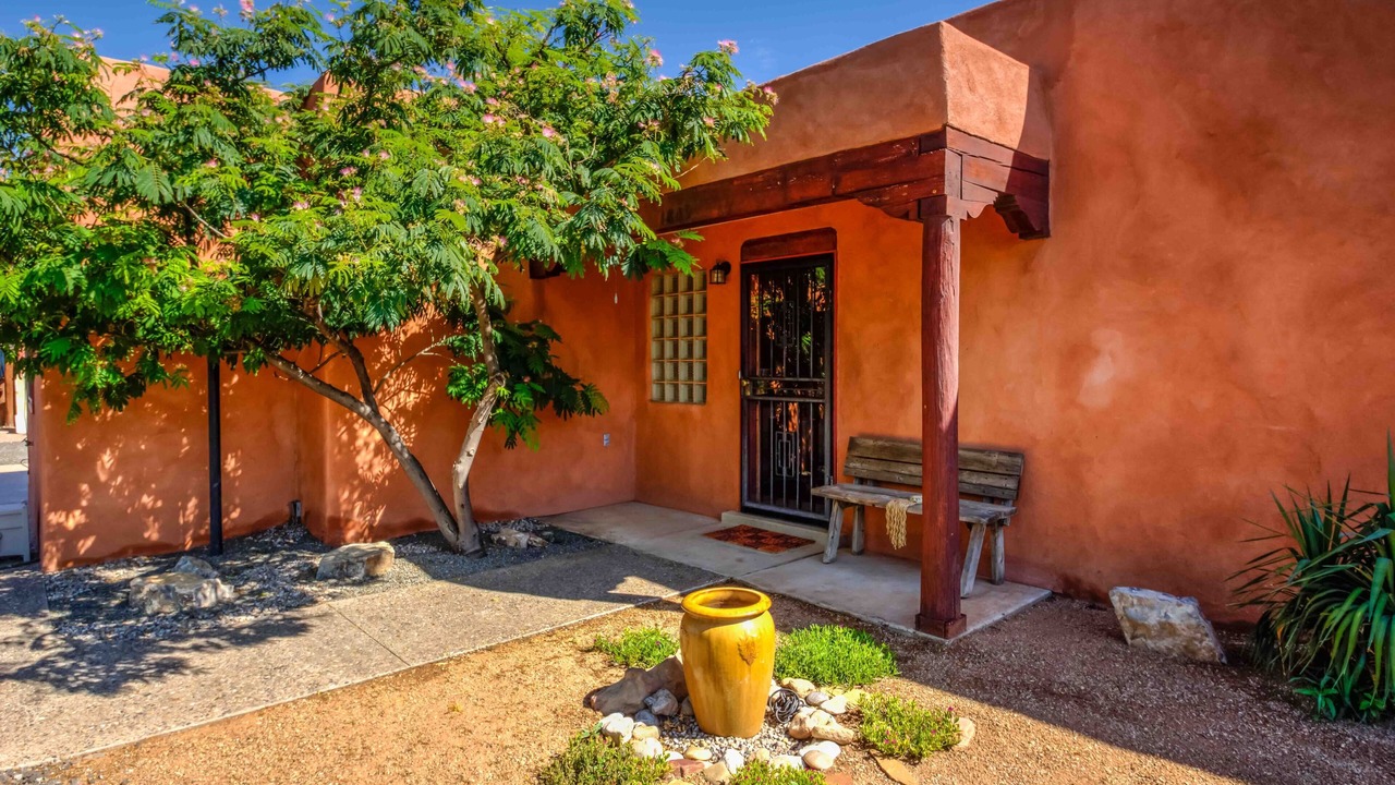 Photo of Patio Balcony in Los Griegos