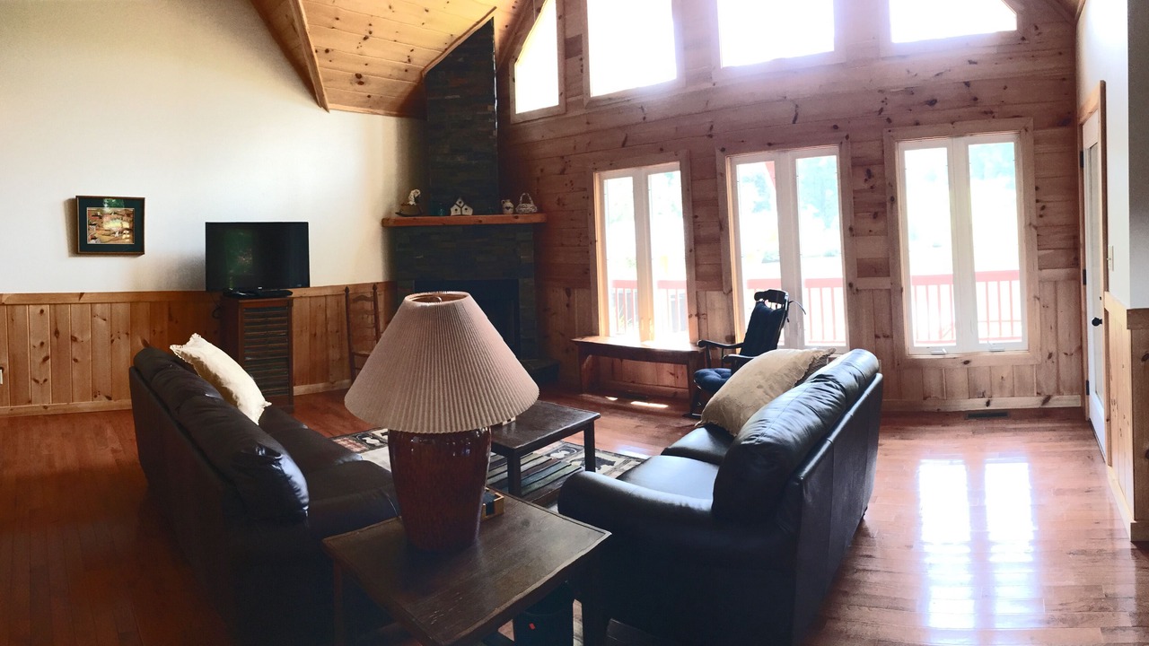 Photo of Bedroom in Blanche Manor Ranch