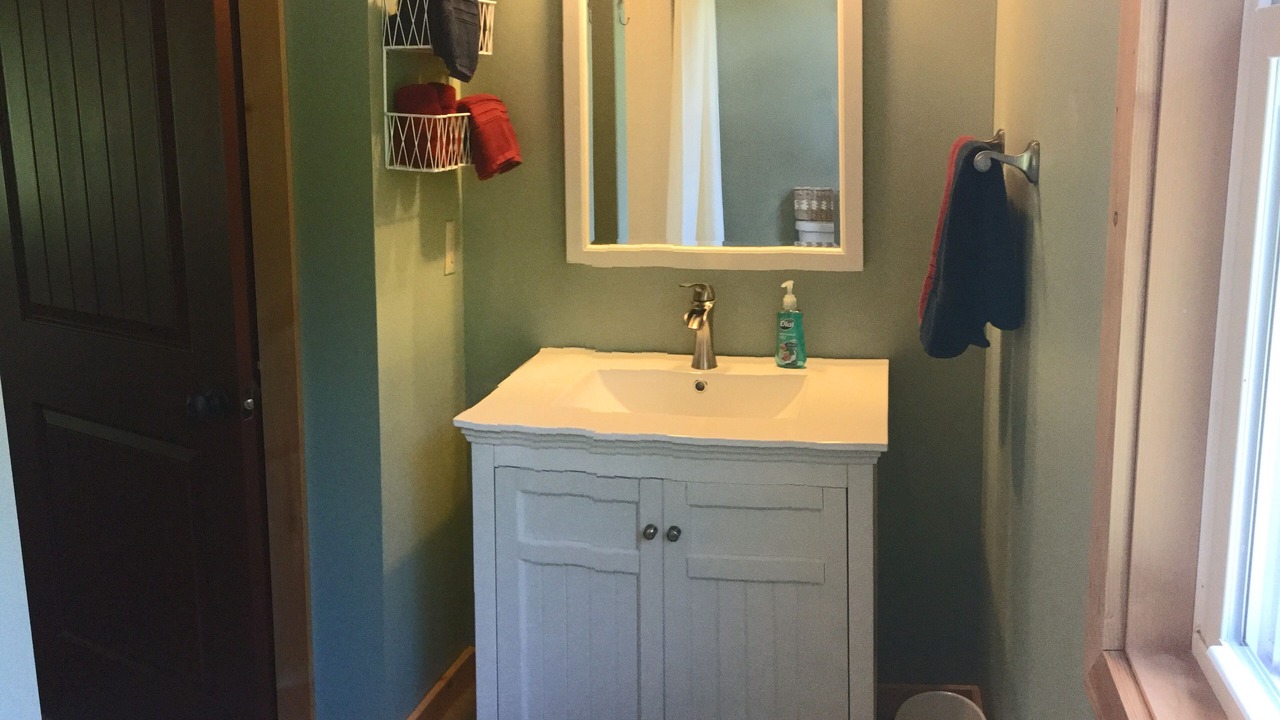 Photo of Bathroom in Blanche Manor Ranch