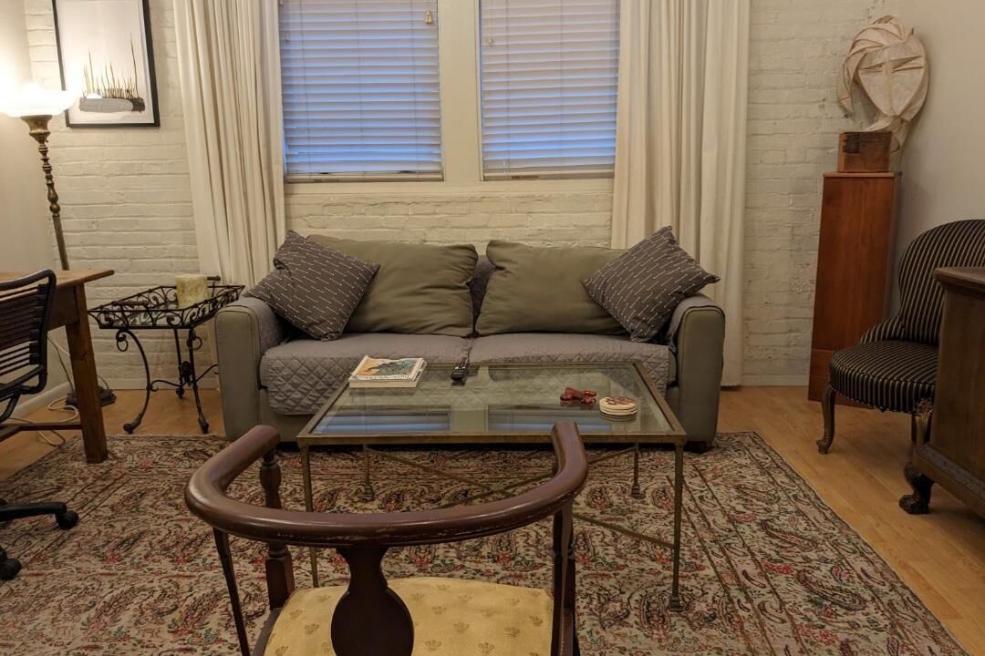 Photo of Livingroom in Arts/Warehouse District