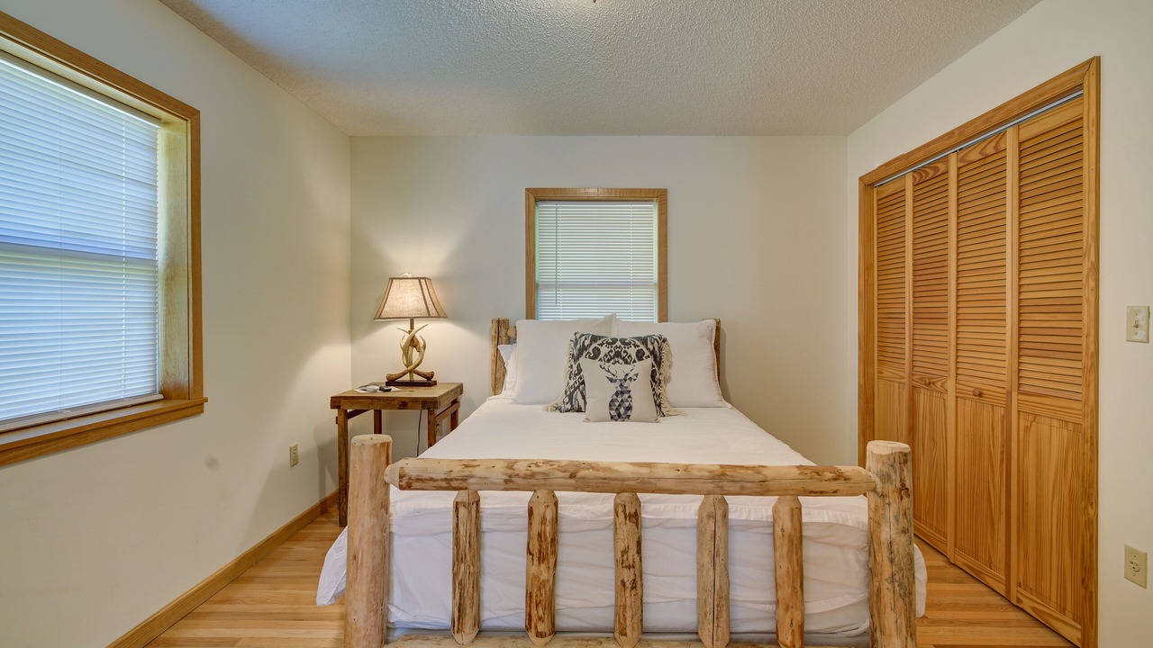 Photo of Bedroom in Elizabethton