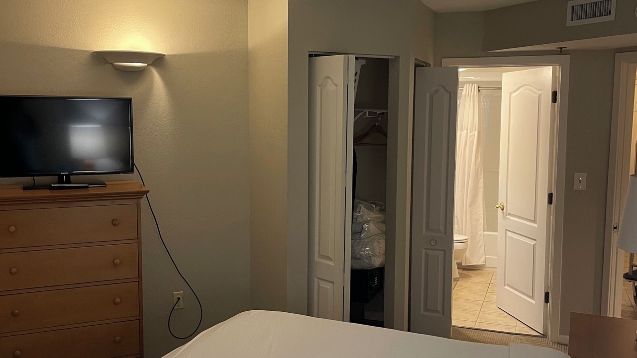 Photo of Bedroom in Windy Hill