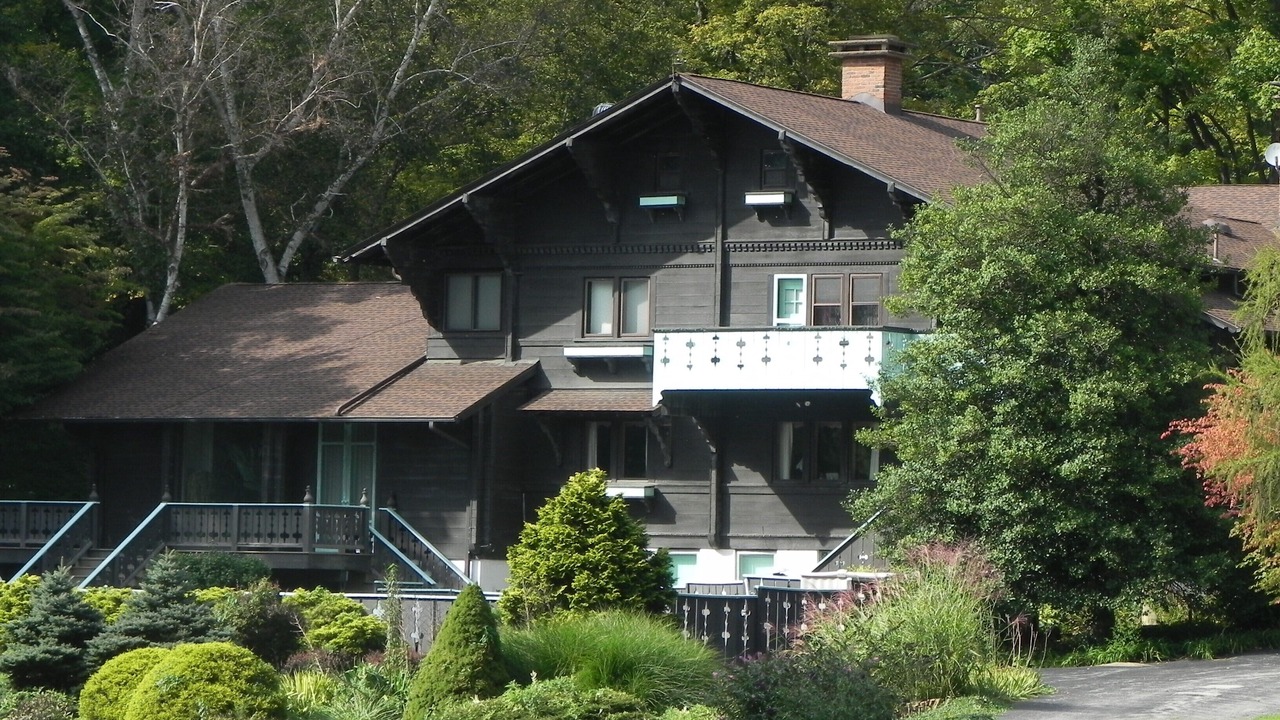 Photo of Outdoor in Hubbard
