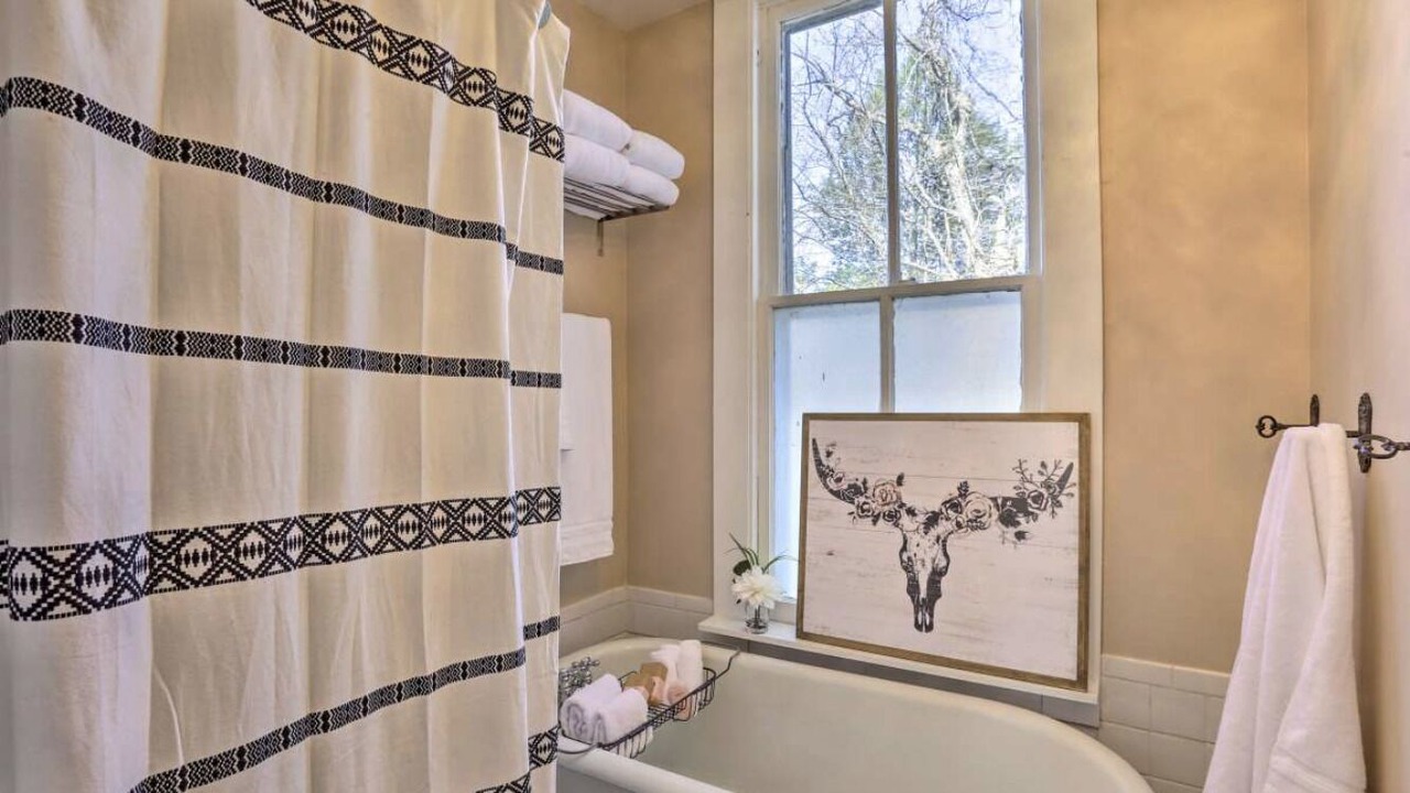 Photo of Bathroom in St. Elmo Improvement League