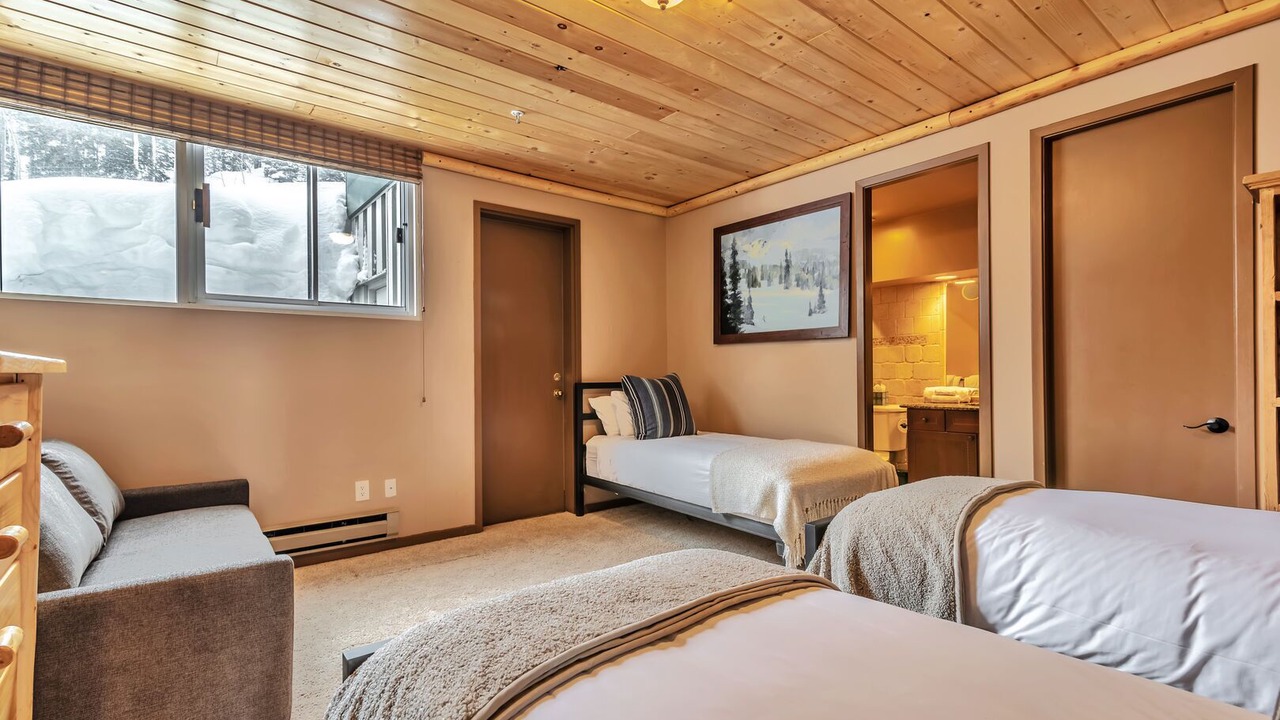 Photo of Bedroom in Salt Lake Mountain Resorts