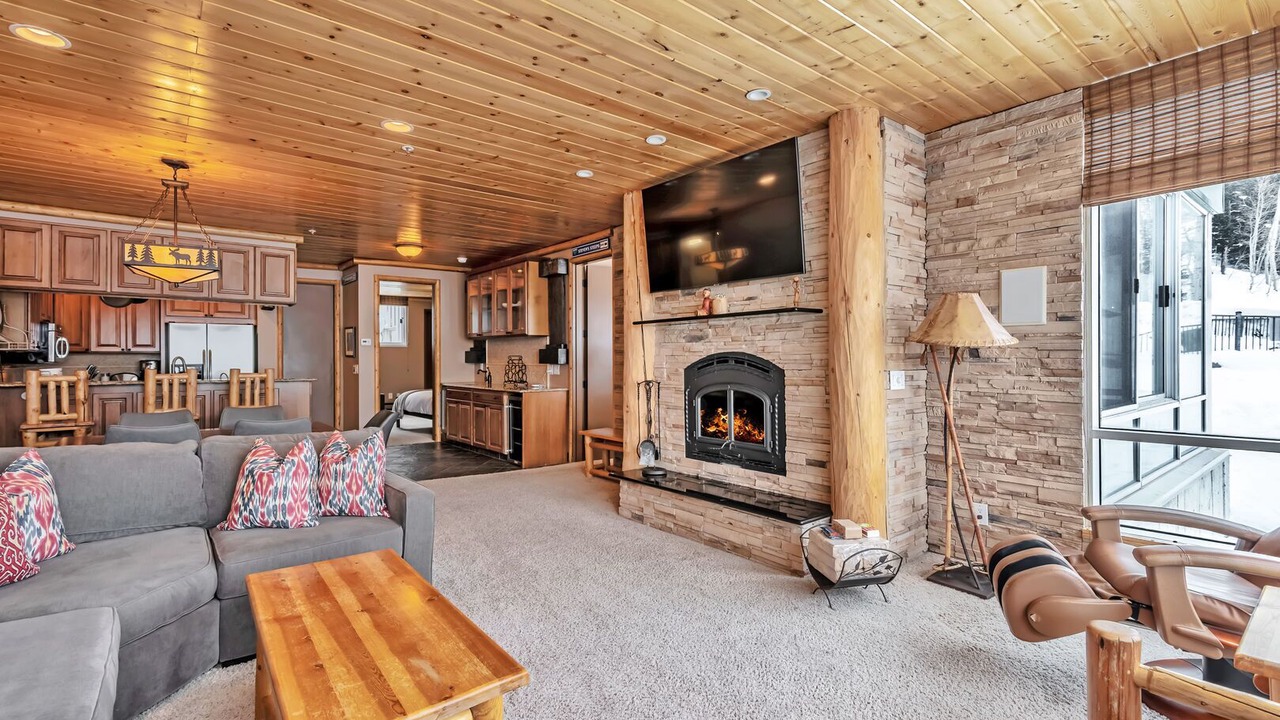 Photo of Livingroom in Salt Lake Mountain Resorts