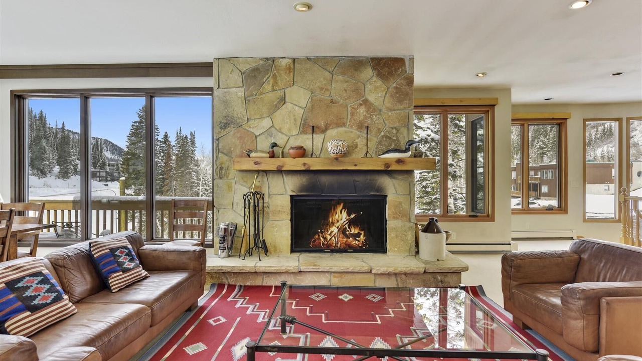 Photo of Livingroom in Salt Lake Mountain Resorts