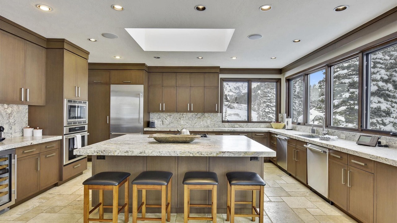 Photo of Kitchen in Salt Lake Mountain Resorts