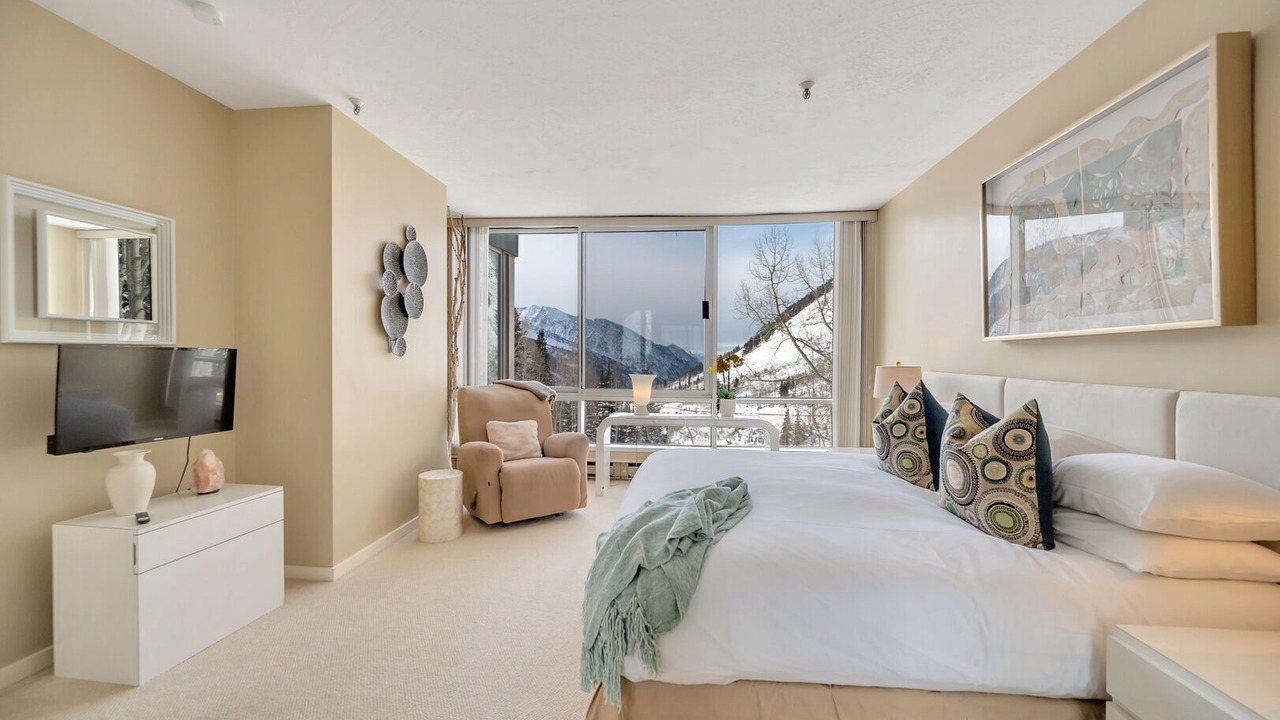 Photo of Bedroom in Salt Lake Mountain Resorts
