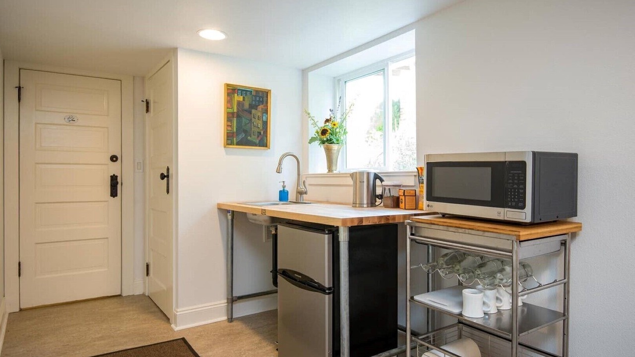 Photo of Kitchen in Hosford-Abernethy