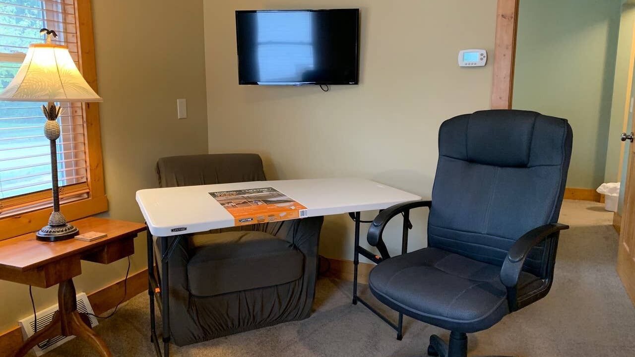 Photo of Bedroom in Lansing