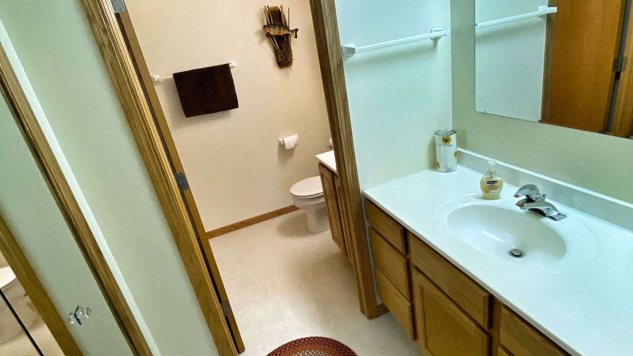 Photo of Bathroom in Cable