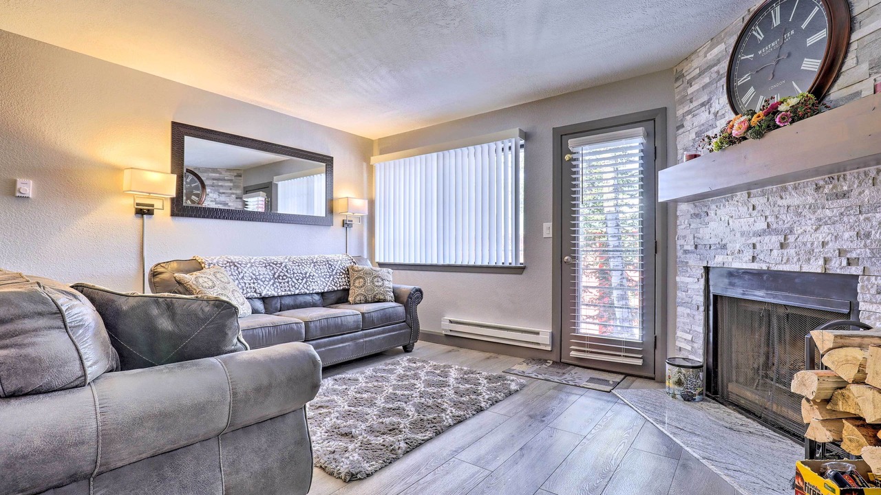 Photo of Livingroom in Brian Head