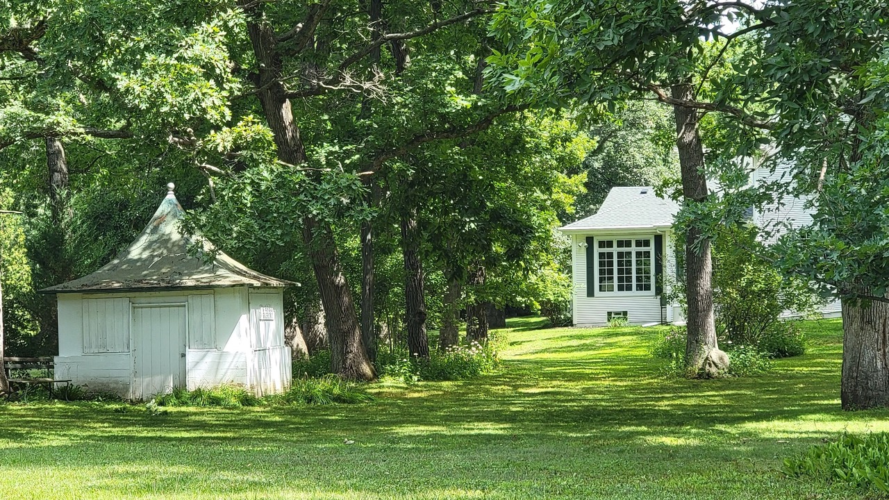 Photo of Outdoor in Burlington