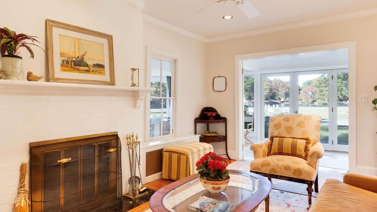 Photo of Livingroom in St. Michaels