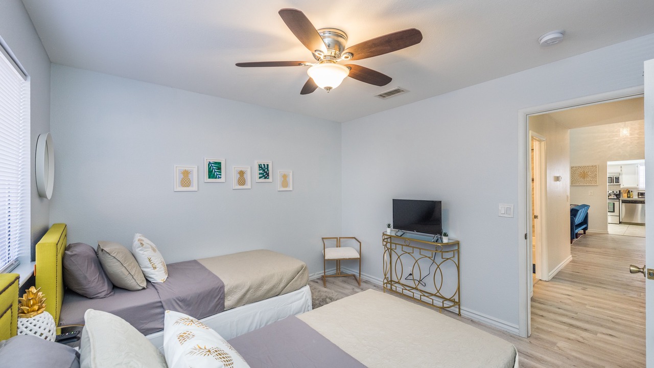 Photo of Bedroom in Green Valley North