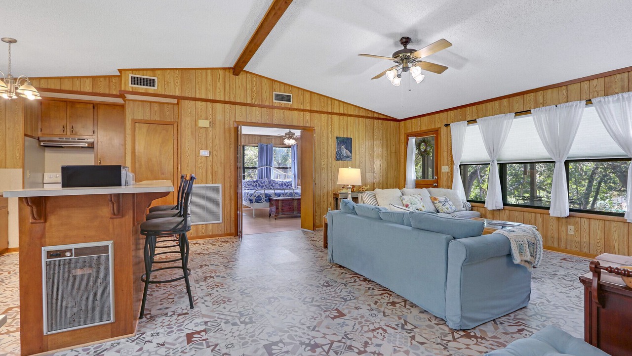 Photo of Bedroom in Wimberley