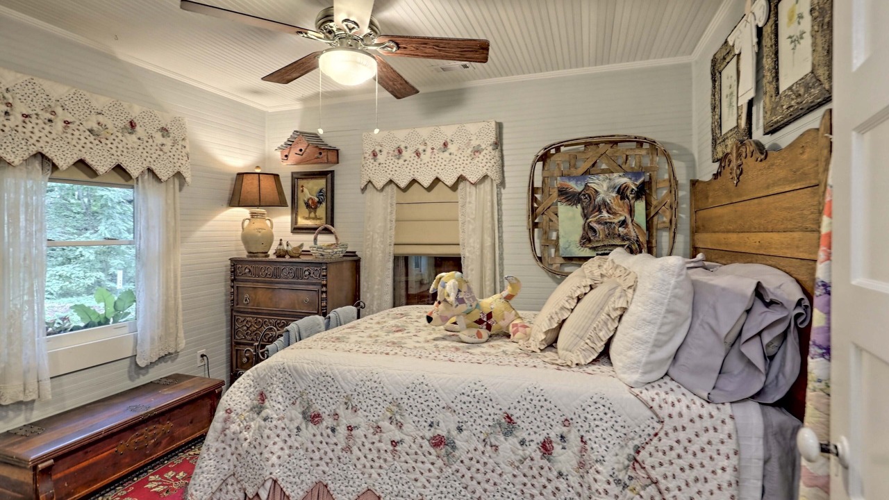 Photo of Bedroom in Clayton