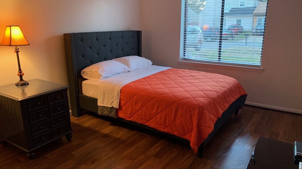 Photo of Bedroom in Norfolk - Virginia Beach