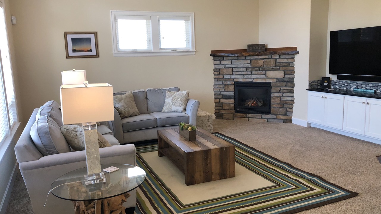 Photo of Livingroom in Kiwanda Shores