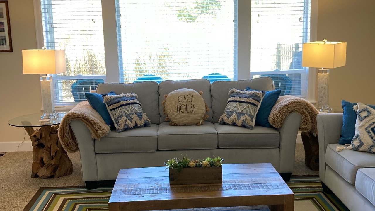 Photo of Livingroom in Kiwanda Shores