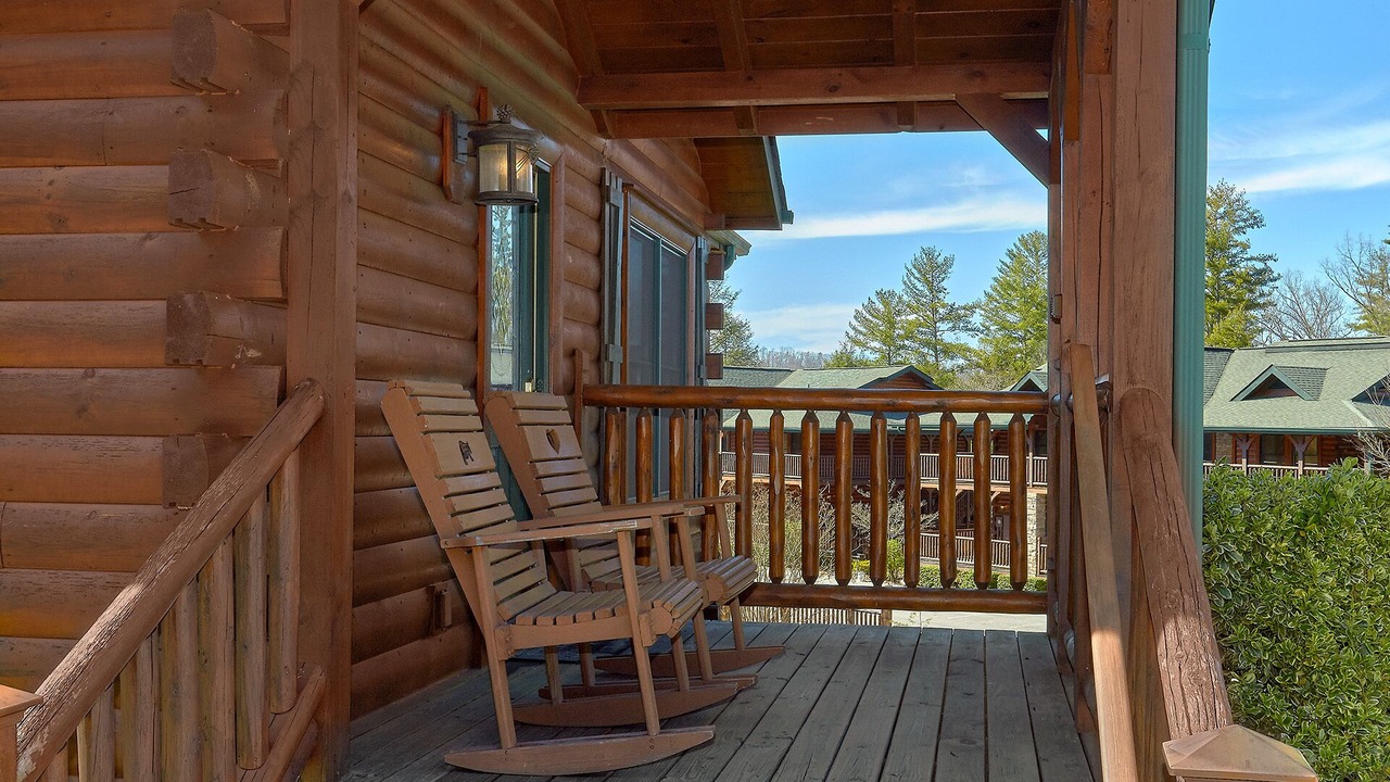 Photo of Patio Balcony in Hemlock Hills