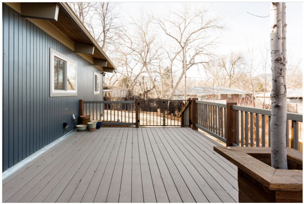 Photo of Outdoor in Baseline Sub