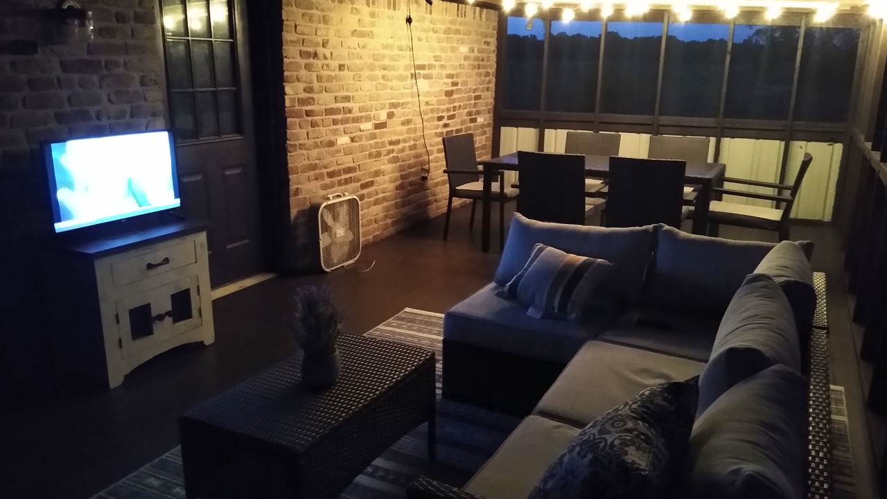 Photo of Livingroom in Cookeville