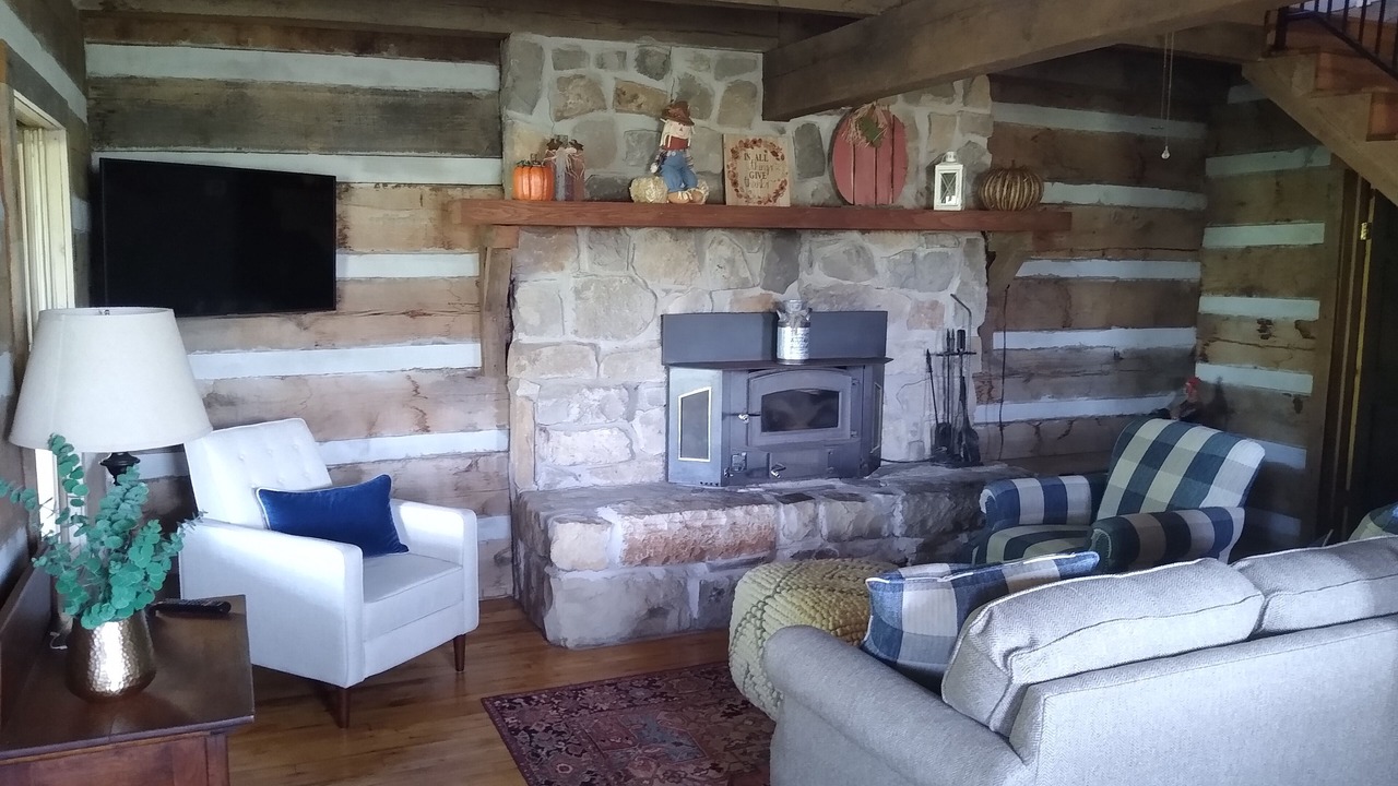 Photo of Livingroom in Cookeville