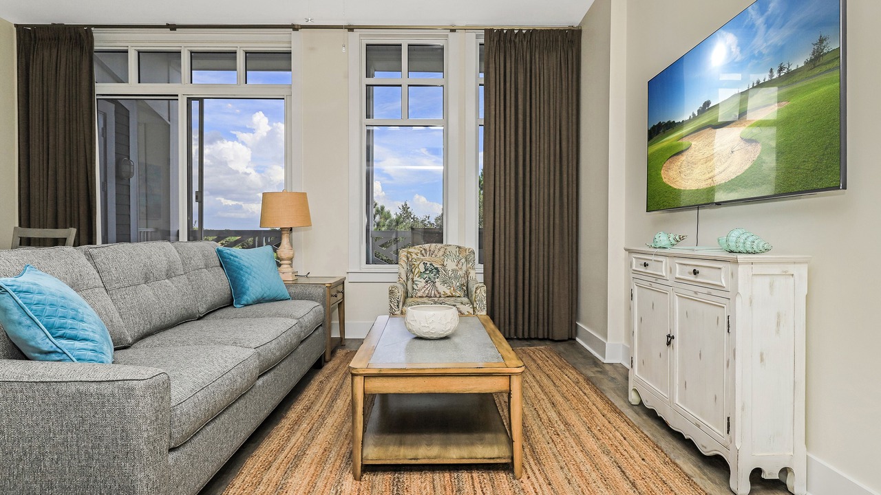 Photo of Livingroom in Baytowne Wharf