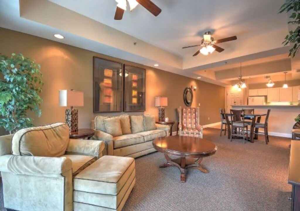 Photo of Livingroom in Bluff City