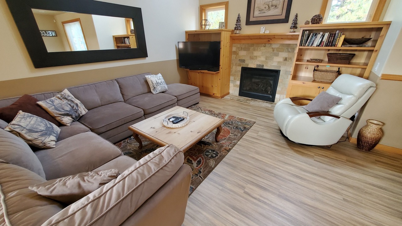 Photo of Livingroom in Ronald