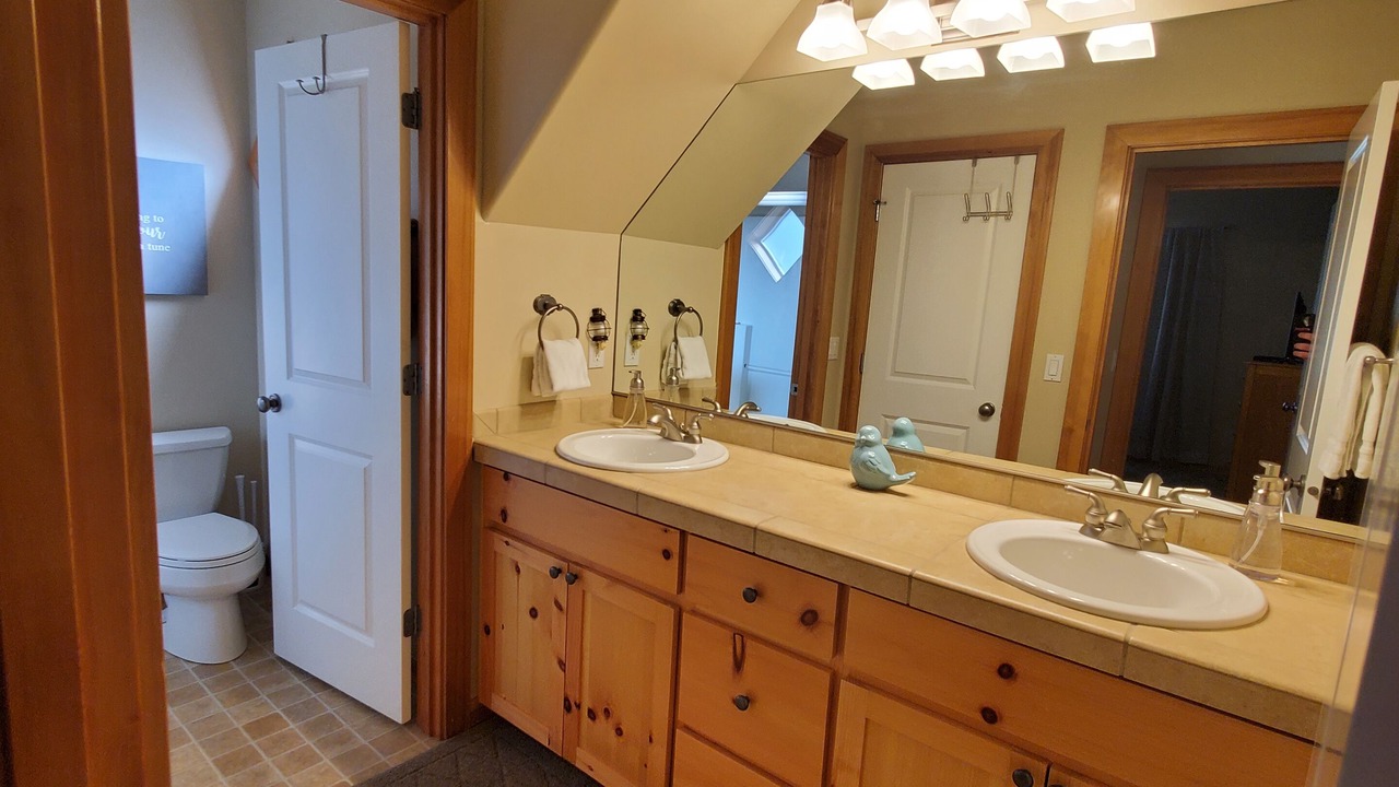 Photo of Bathroom in Ronald
