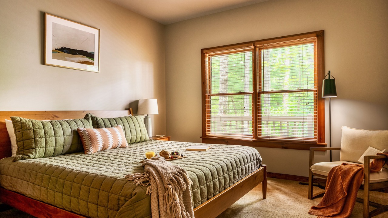 Photo of Bedroom in Townsend