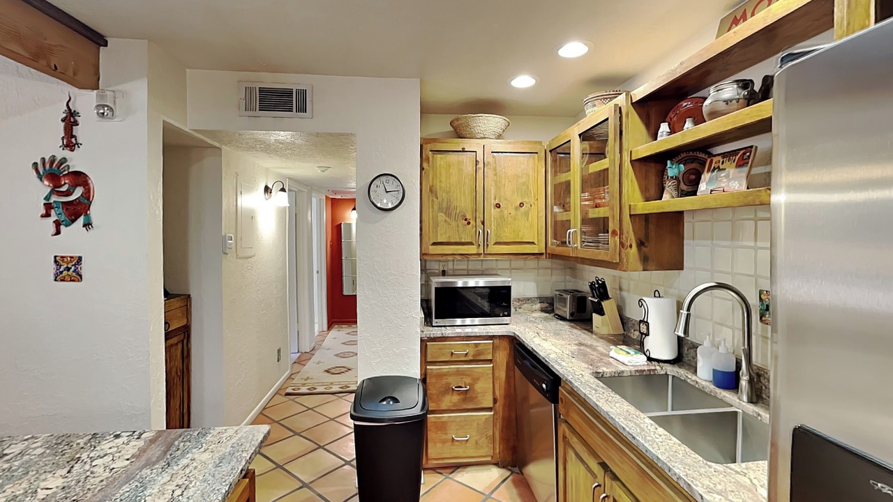 Photo of Kitchen in Northeast Santa Fe