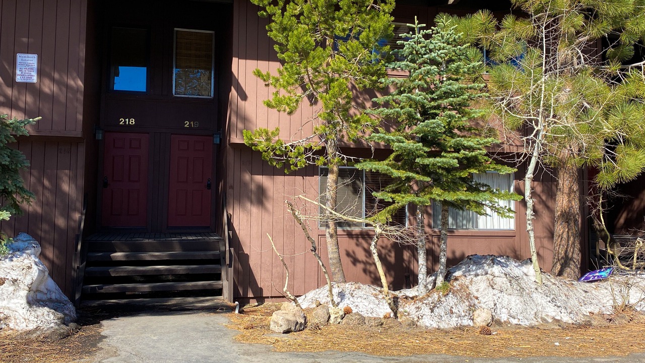 Photo of Outdoor in Mammoth Lakes