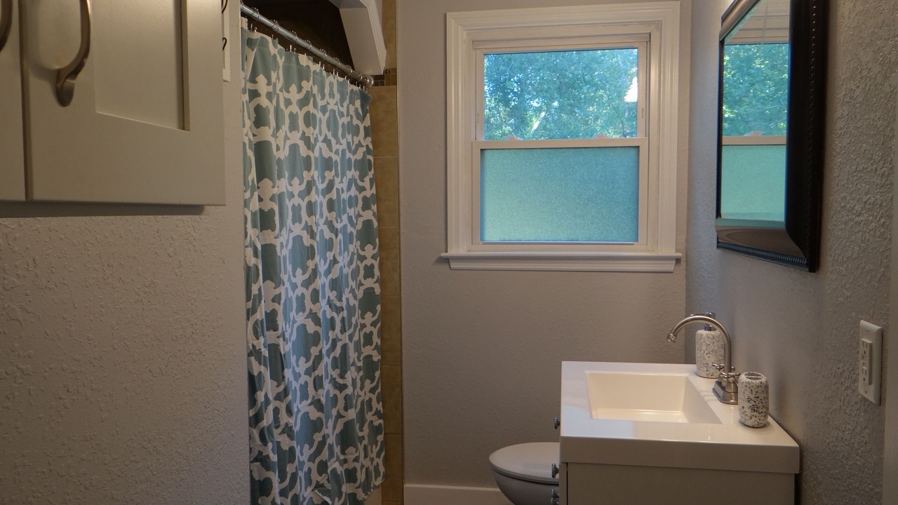 Photo of Bathroom in North Charleston