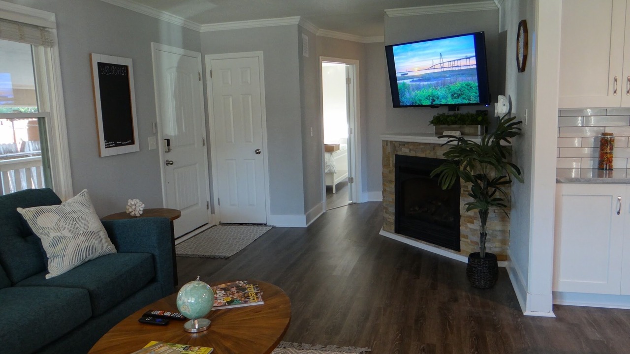 Photo of Livingroom in North Charleston