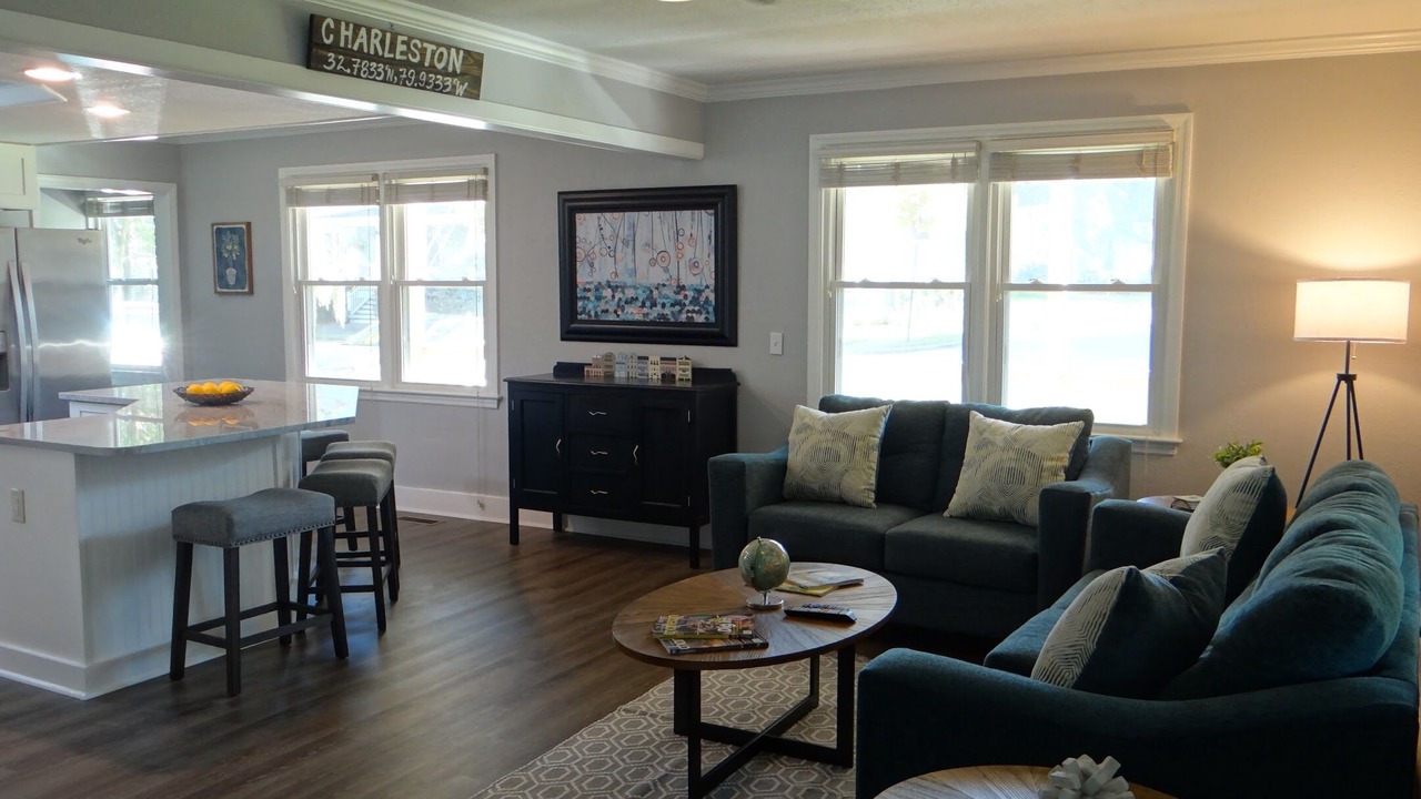 Photo of Livingroom in North Charleston