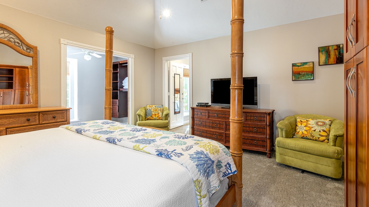 Photo of Bedroom in Bahama Village