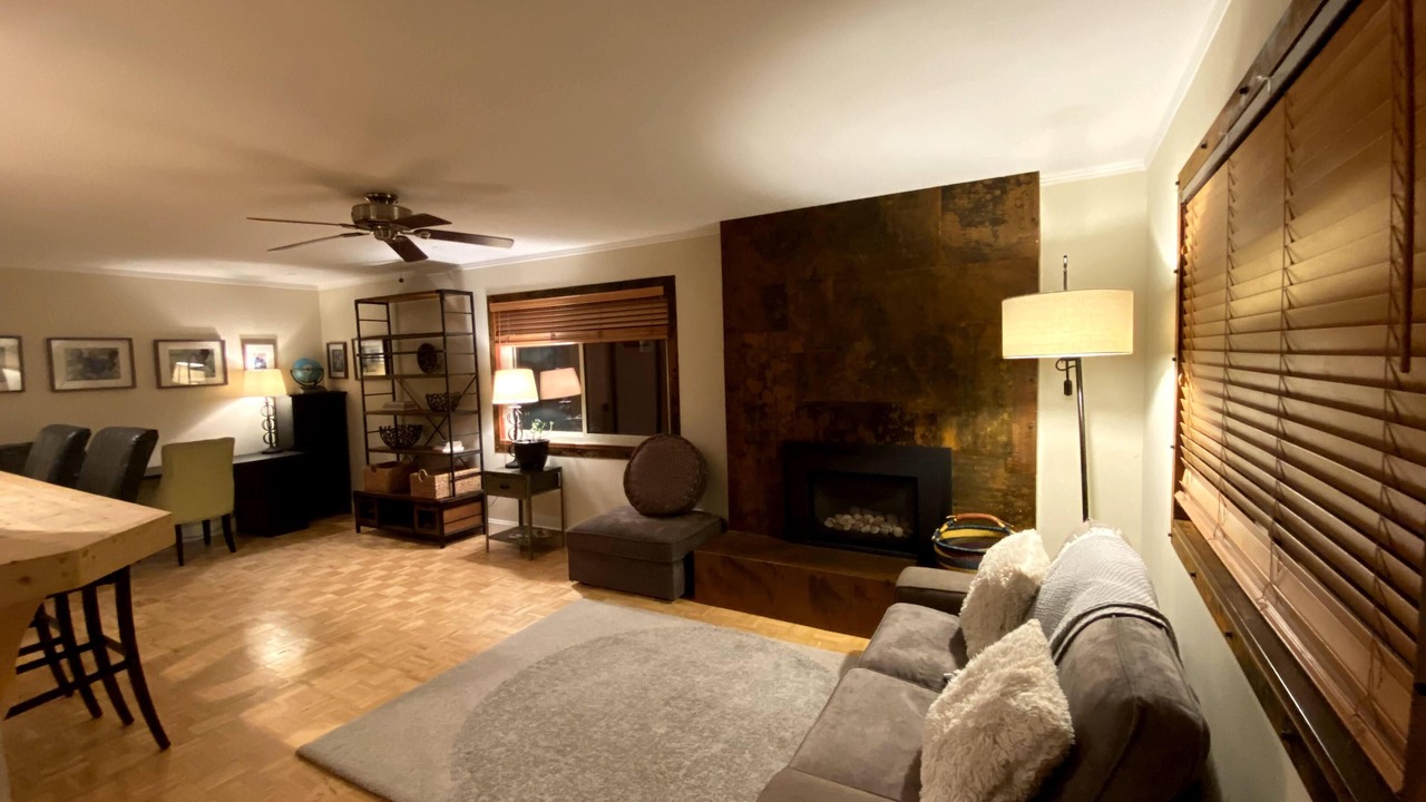 Photo of Livingroom in Table Mesa