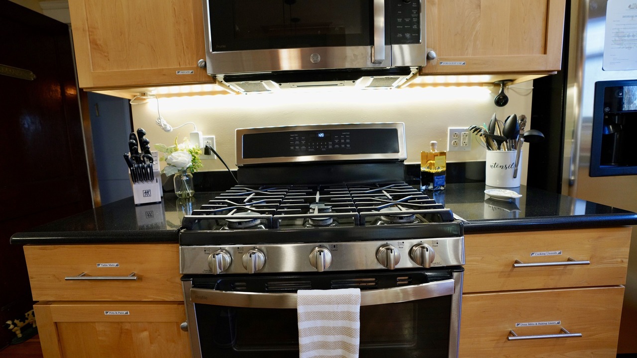 Photo of Kitchen in Oak Square