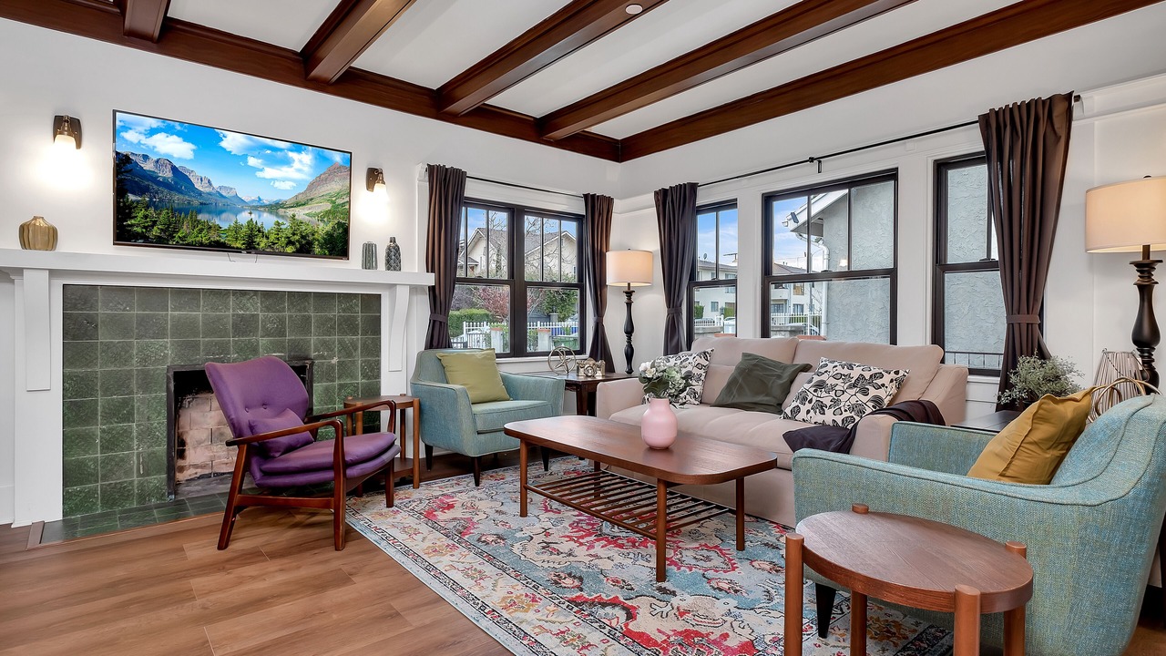 Photo of Livingroom in Hollywood